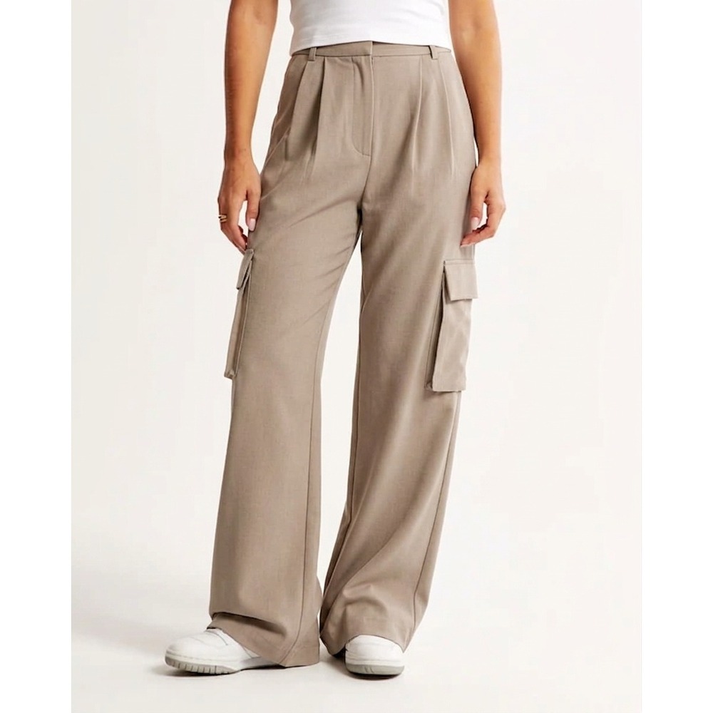 Abercrombie & Fitch Tan Sloane Lightweight Tailored Cargo Pant High Rise 27/4s